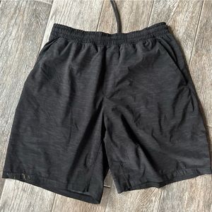 Black lulu lemon men’s shorts